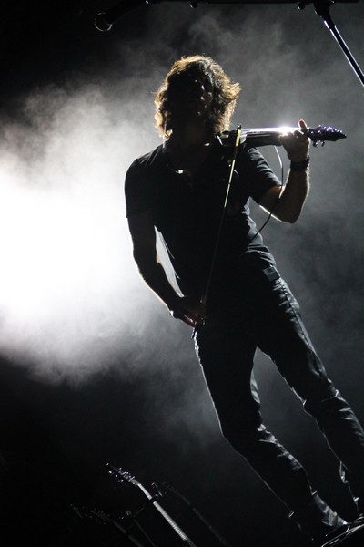 Avo Demirdjian in Concert